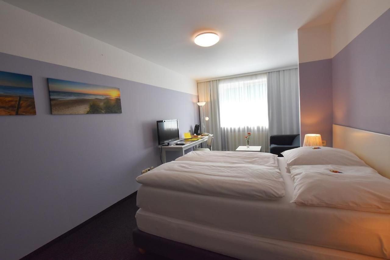 Hotel U Muelheim Free Parking Highspeed Wifi Mülheim an der Ruhr Exteriör bild